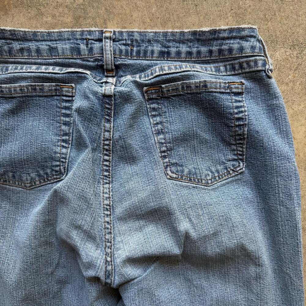 Riders Jeans Instantly Slims YJ Bootcut Jeans, Size 10/32 - Picture 2 of 8